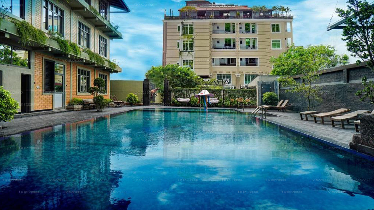 Sasha Transit Hotel, Katunayaka