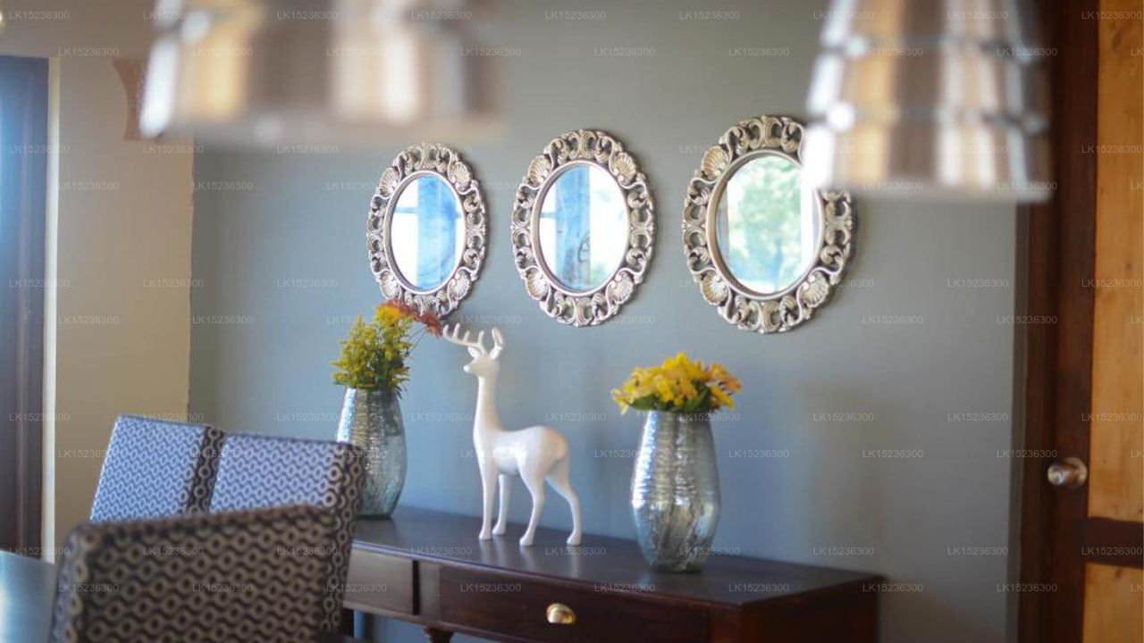 Вилла «Чайные поля», Нувара Элия