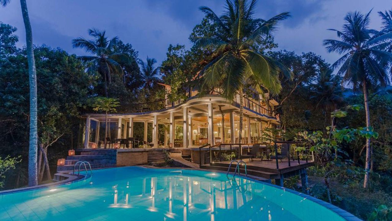 «Дальний павильон» из коллекции Эдвардса, Пиннавала