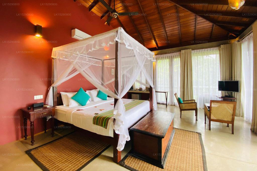 Природный курорт и спа «Ааруня», Канди