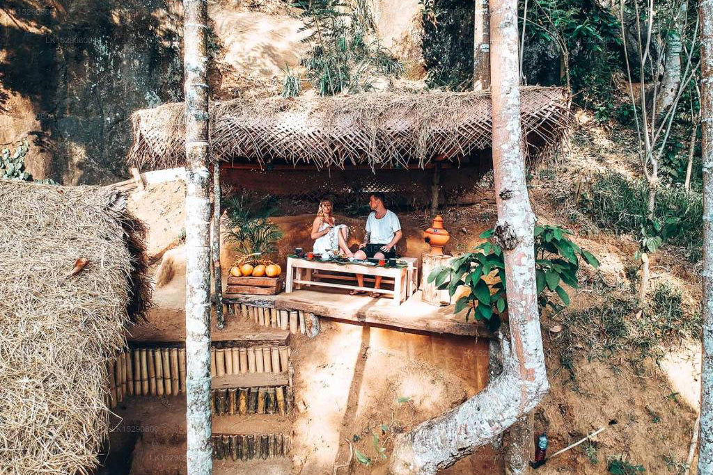 Природный курорт и спа «Ааруня», Канди