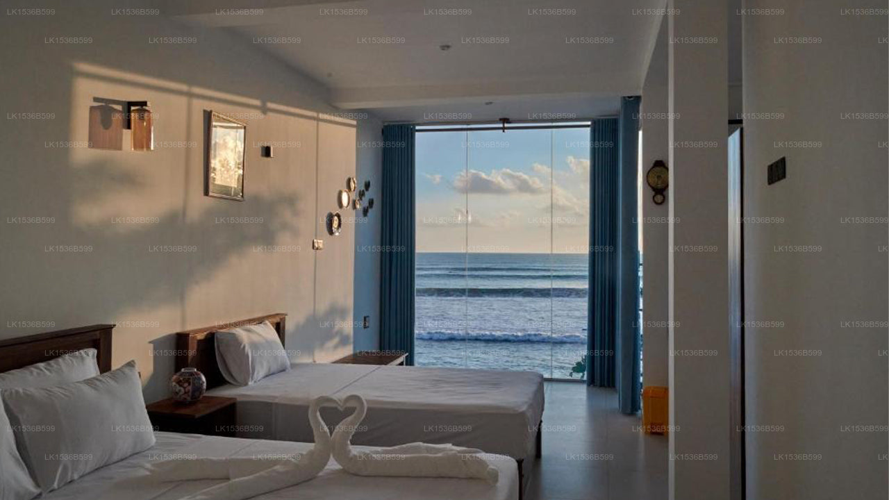 Kings Bay Beach Resort Galle