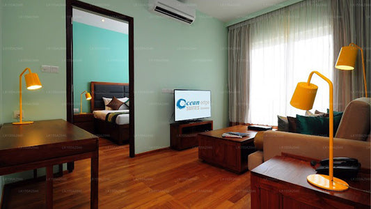 Ocean Edge Suites & Hotel Colombo