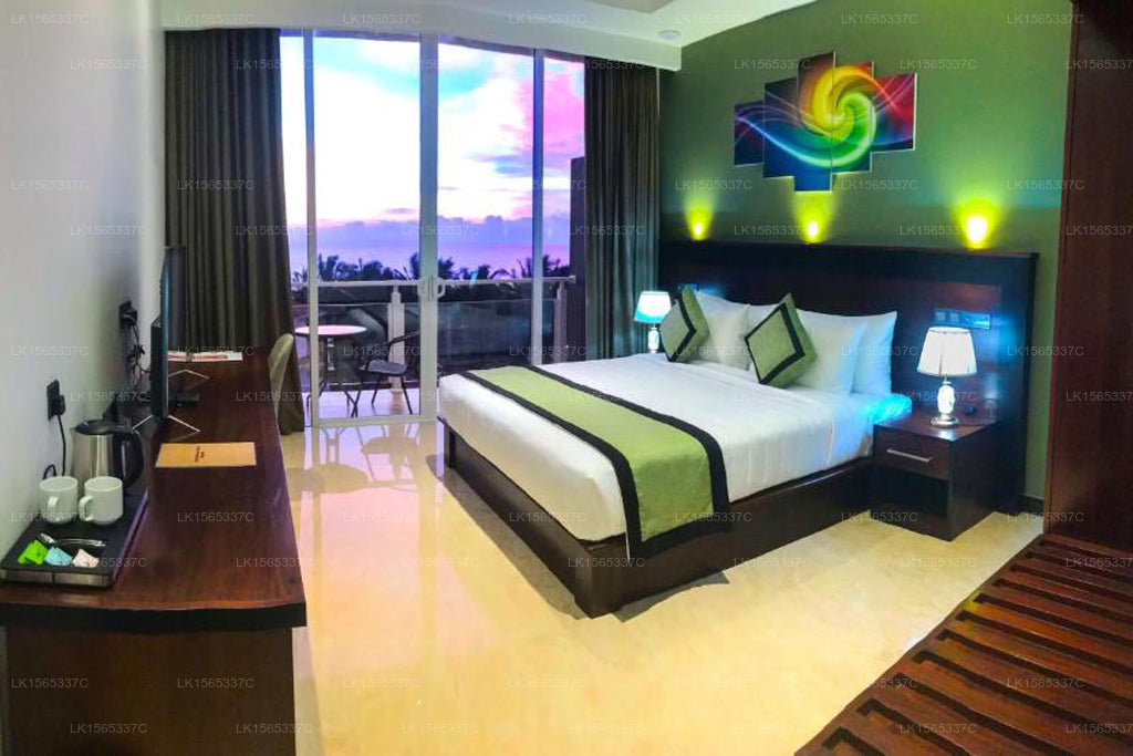 Пляжный отель «Рувиша», Негомбо