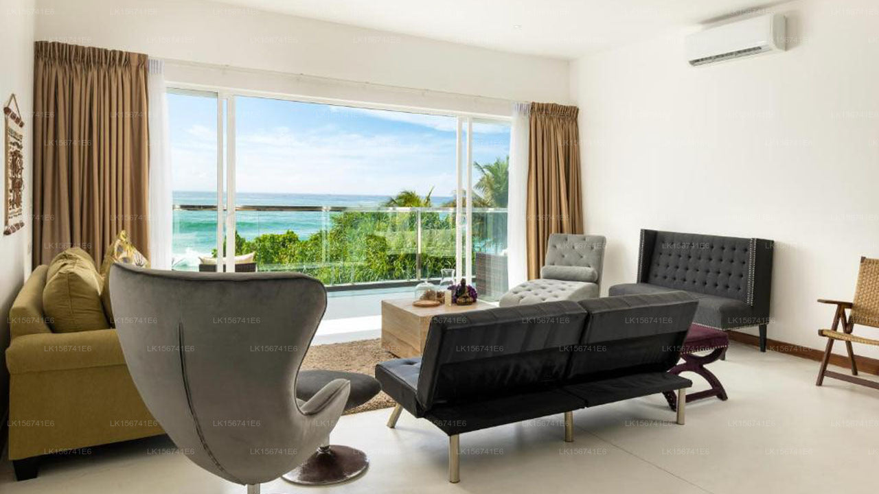 Вилла 53, Баттарамулла