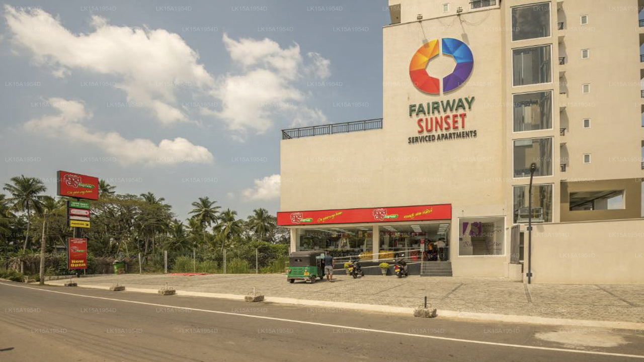 Fairway Sunset, Galle