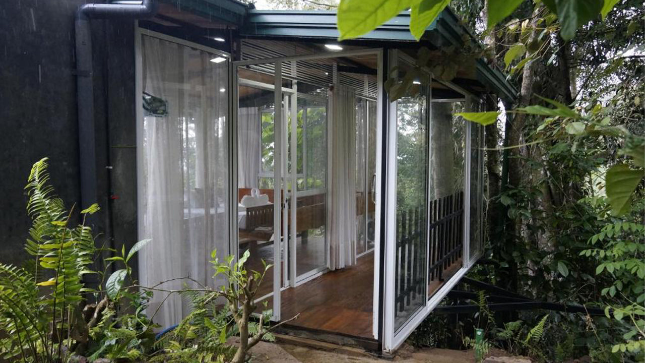 Эко-курорт «Синхараджа Курулу Элла», Дения