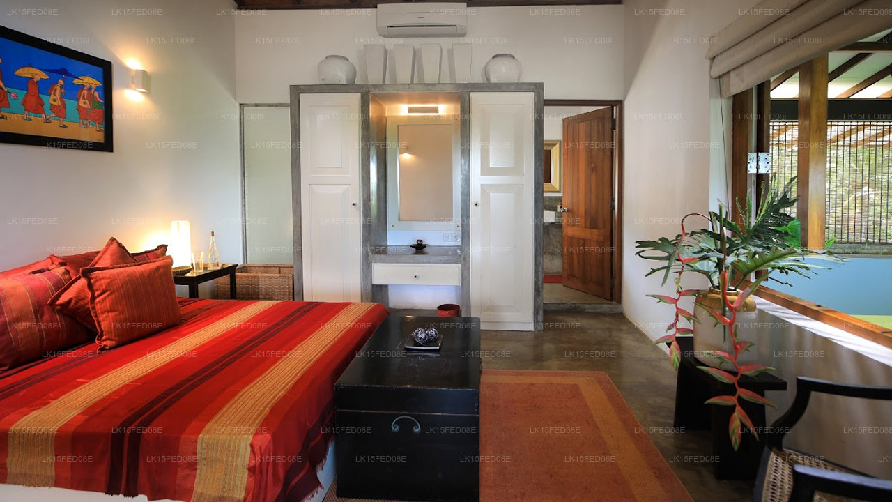 Saffron & Blue, Kosgoda