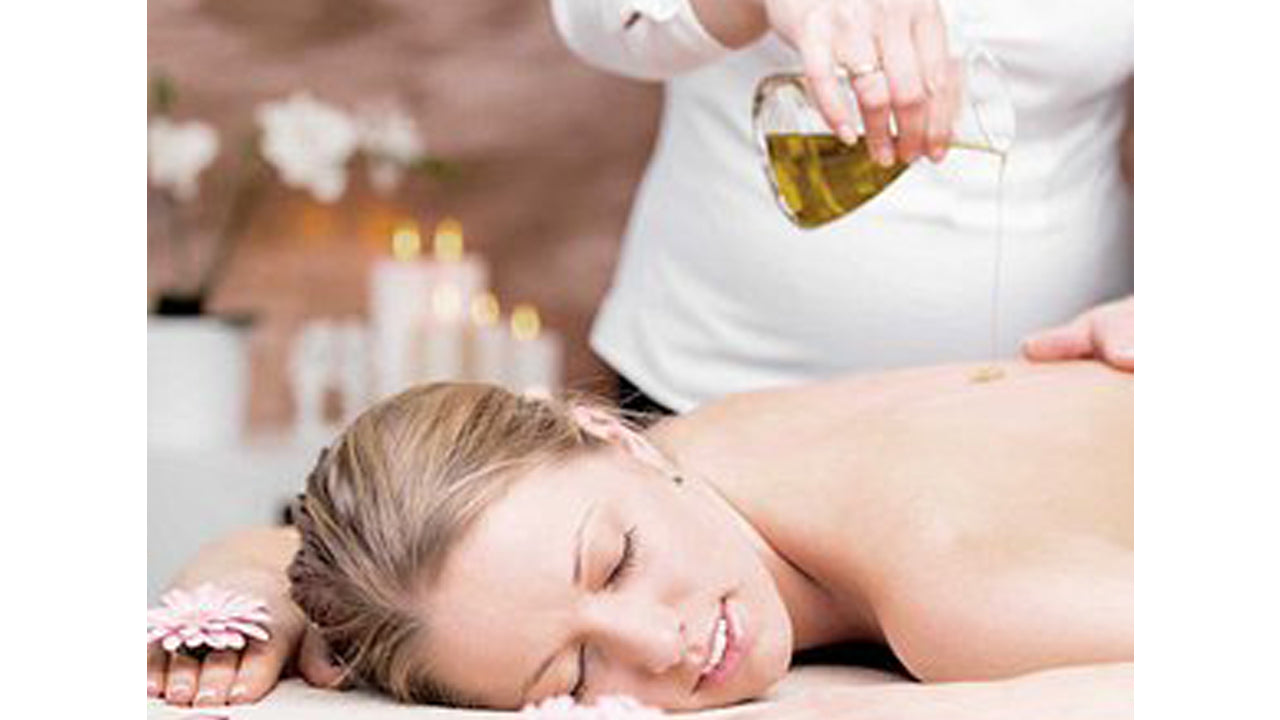 Sigiriya Wonders: Ancient Fortress, Ayurveda & Wild Encounters from Sigiriya