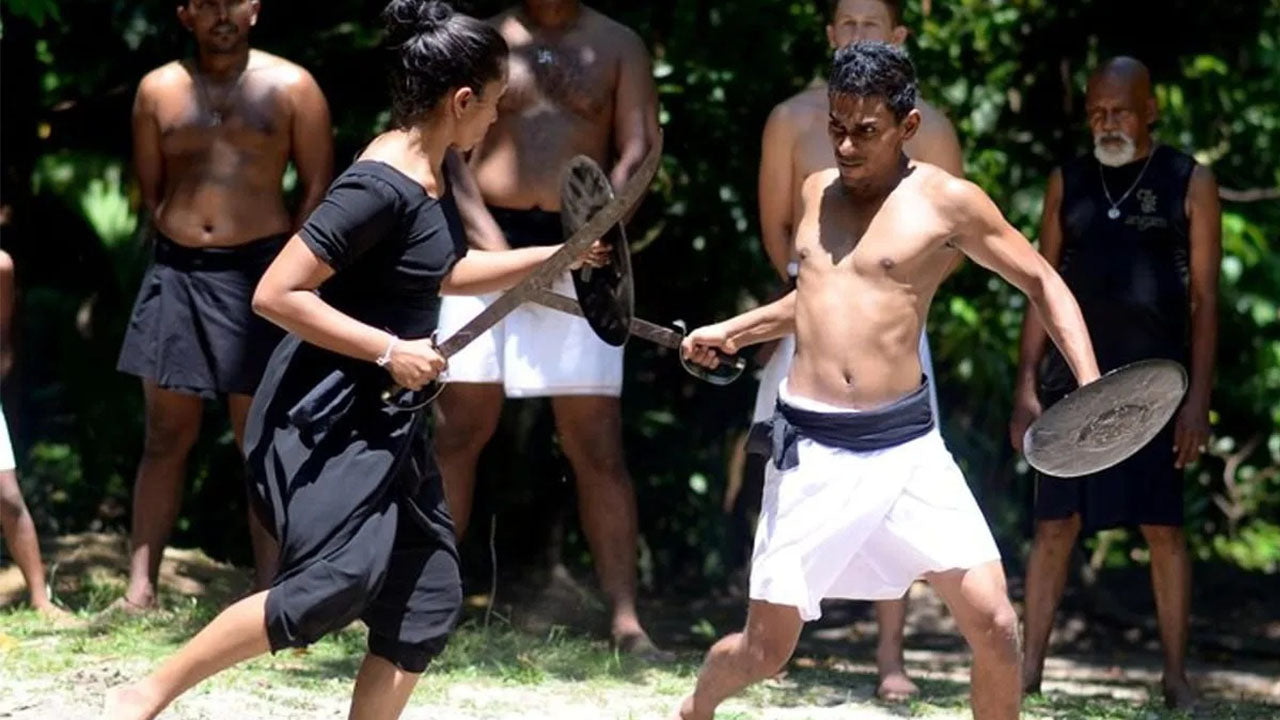 Шоу Ангампора с Рана Бера из Хабараны