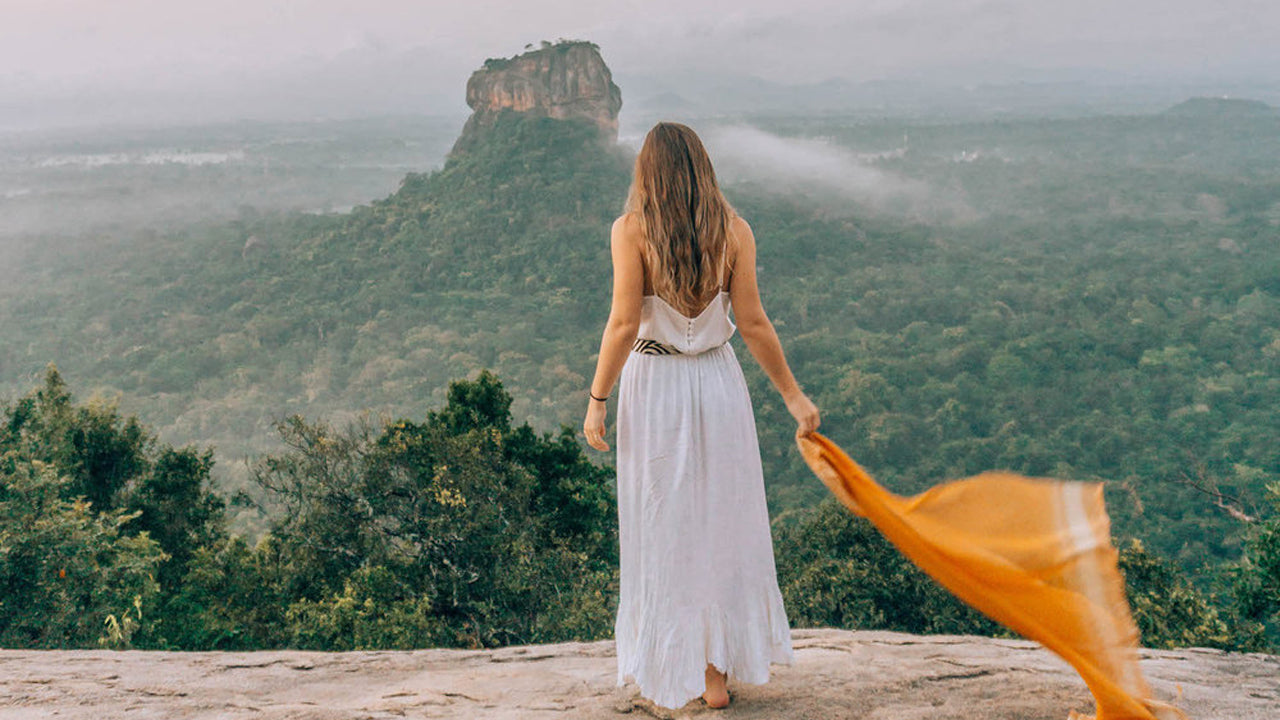 Входные билеты в скальный храм Пидурангала