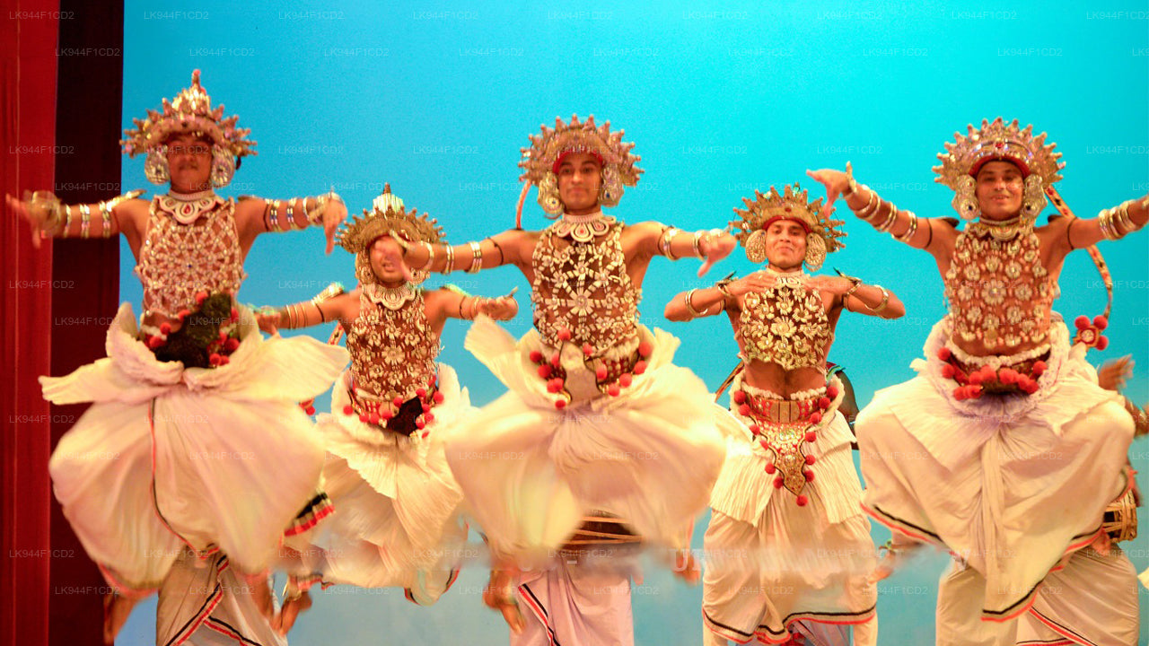 Экскурсия по городу Канди