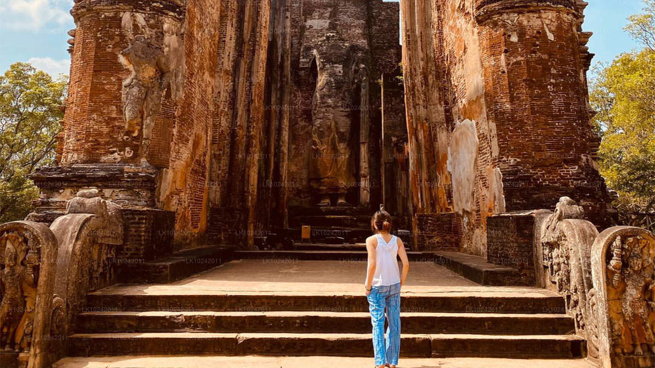 Древние чудеса из Коломбо (2 дня)