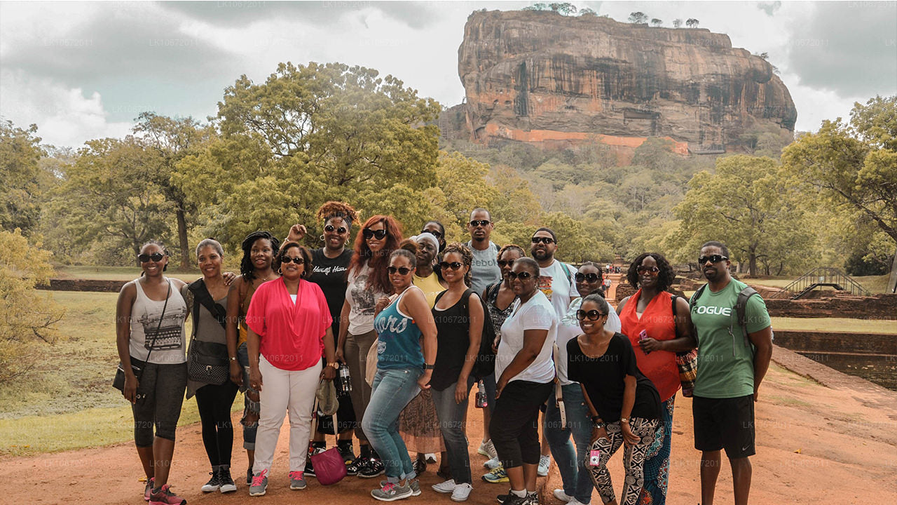 Буддийский паломнический тур (6 дней)
