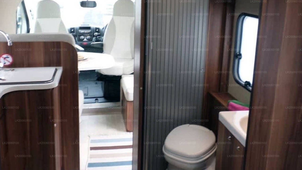 Аренда автодома с шофером (Roller Team Zefiro 269P)