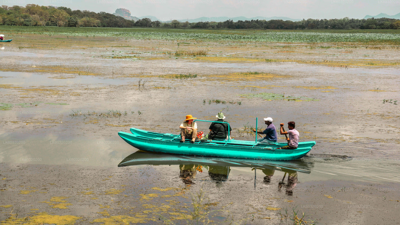 Экскурсия по деревне Сигирия из Хабараны