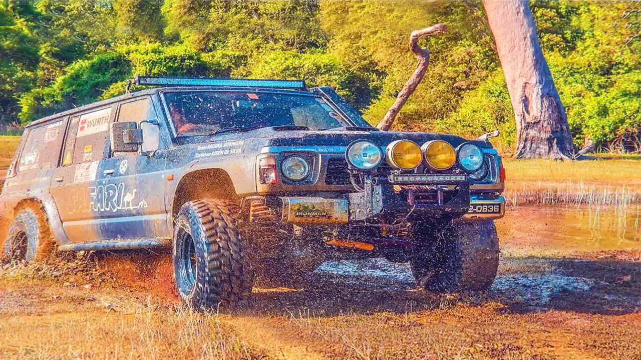 Основные моменты тура Эллы Хайленд на внедорожнике от Ella