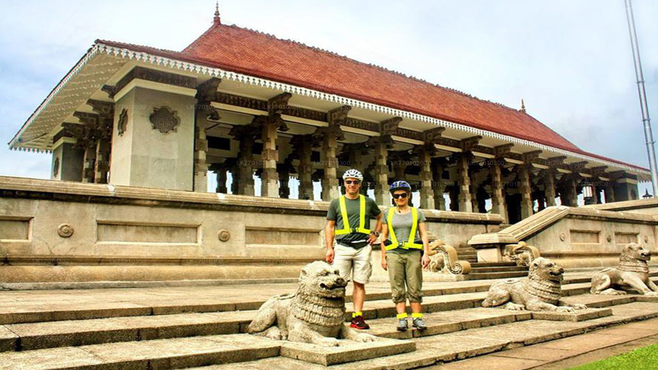 Утренняя езда на велосипеде из Коломбо