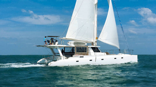 Ночной круиз на яхте из Пасикуда