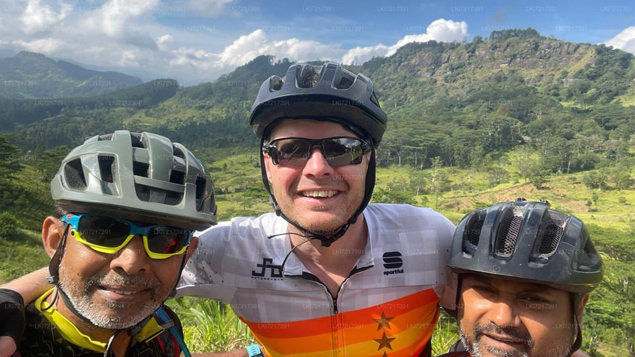 Велосипедный тур по высокогорью Нувара Элия из Канди